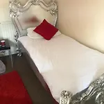 B&B Lynebank House Hotel,
