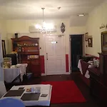 ベッド・アンド・ブレックファスト Lynebank House Hotel, 4*