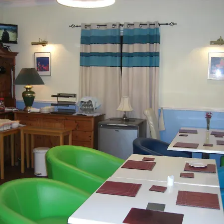 Lynebank House Hotel,