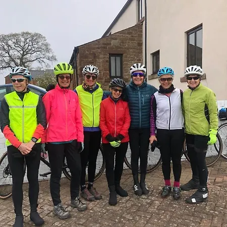 Lynebank House Hotel, Bed & Breakfast 4* Carlisle (Cumbria)