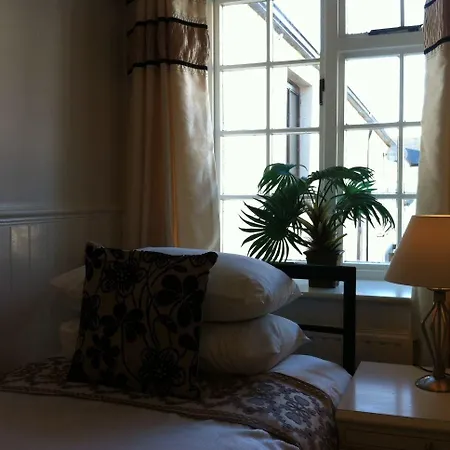 فندق مبيت وإفطار Lynebank House Hotel, كارلايل