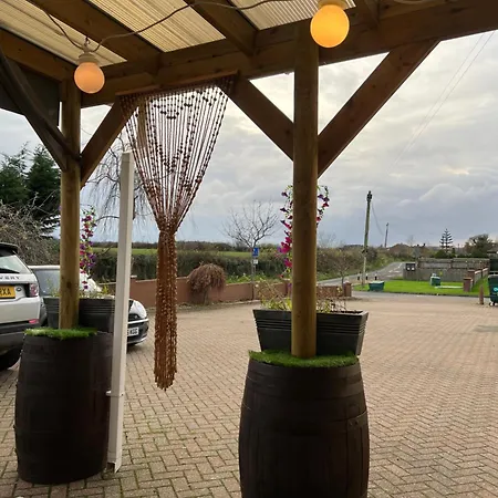 Oda ve Kahvaltı Lynebank House Hotel, Bed & Breakfast 4*