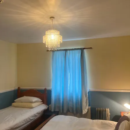 Lynebank House Hotel, 住宿加早餐酒店 卡莱尔