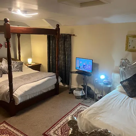 住宿加早餐酒店 Lynebank House Hotel, 卡莱尔