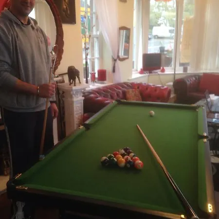 Lynebank House Hotel, Bed & Breakfast Oda ve Kahvaltı 4*