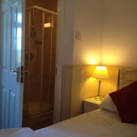 Lynebank House Hotel, 卡莱尔