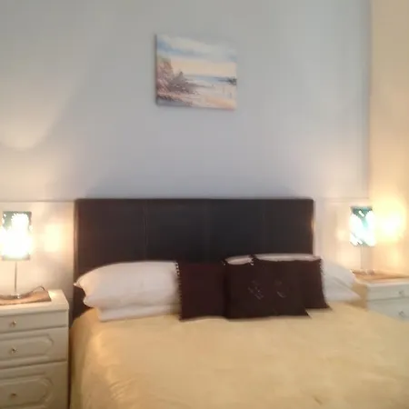 Lynebank House Hotel, Bed & Breakfast 4*