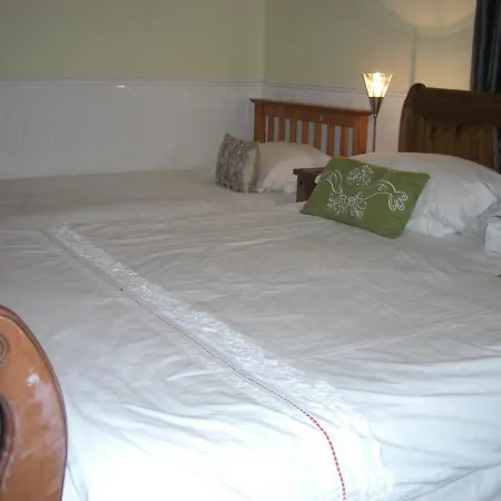 Bed & Breakfast Lynebank House Hotel,