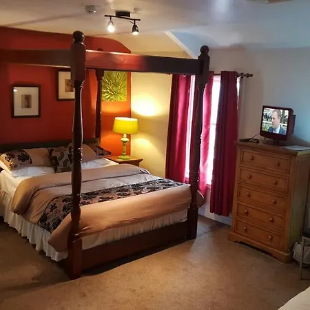 Lynebank House Hotel, Bed & Breakfast 4*